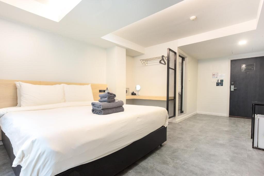 Postel nebo postele na pokoji v ubytování ISTY Design Hotel
