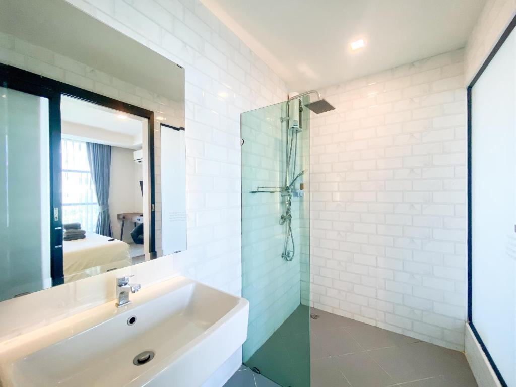 Koupelna v ubytování ISTY Design Hotel