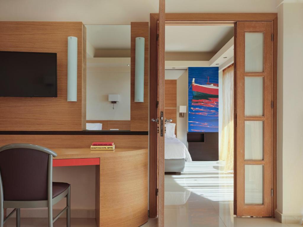 Esperos Mare Resort & Spa - 12