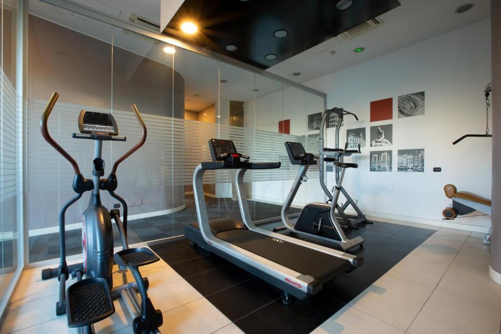 Fitness centrum a/nebo fitness zařízení v ubytování Euro Hotel Residence