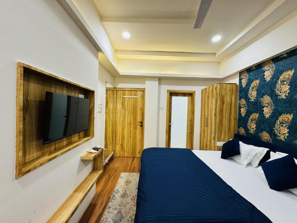 Hotel shree mahakal krapa - 豪华双人房