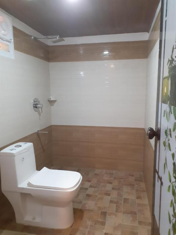 River View Guest Rooms的一间浴室