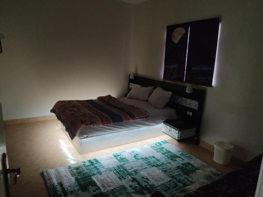 Postel nebo postele na pokoji v ubytování Elkhaima motel