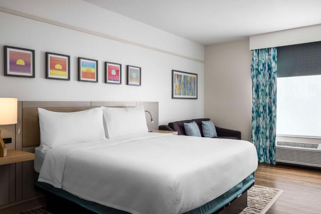 Hilton Garden Inn West Palm Beach Airport photo