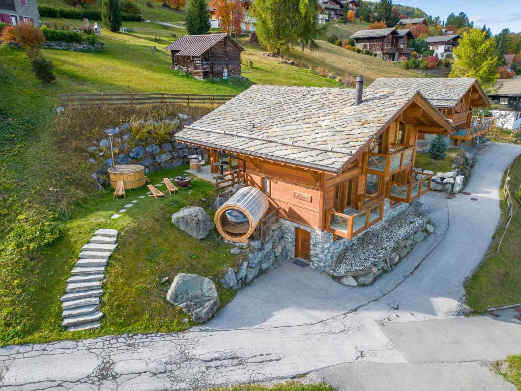 Ciel Etoilé - Magnifique Chalet, 14 personnes - vue incroyable - Resim 10
