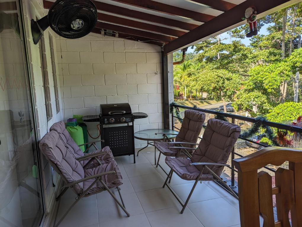 Posezení v ubytování Apartasol en San Jerónimo, Ciudadela del Sol - Cammar