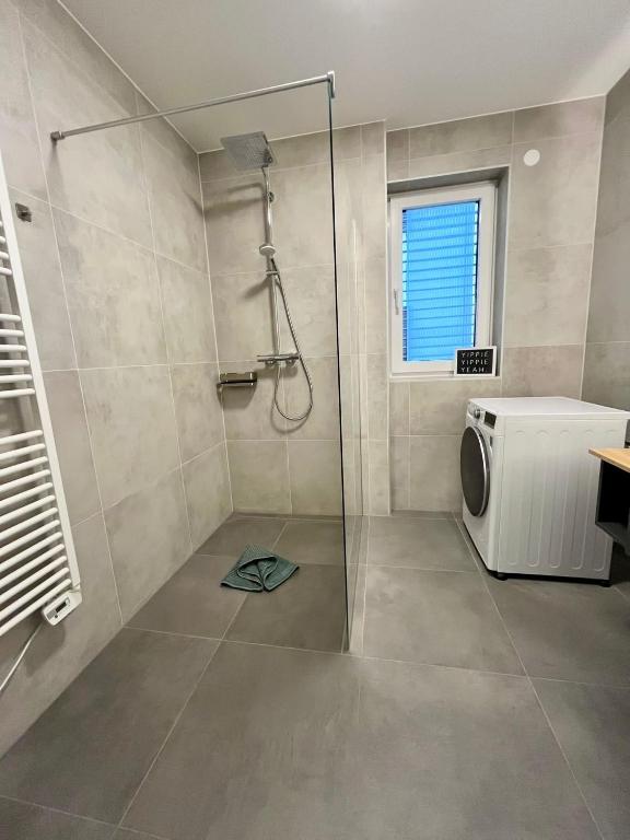 Koupelna v ubytování Ferienwohnung mit Seeblick - Ossiacher See Gerlitzen