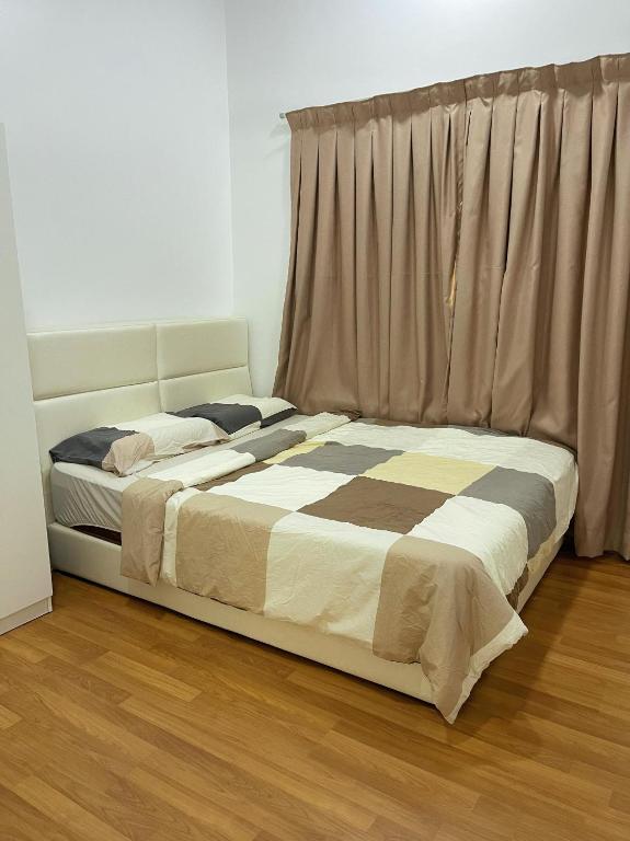 Postel nebo postele na pokoji v ubytování Sekinchan Simple LoveSea House ~ Seaview 3-14AB