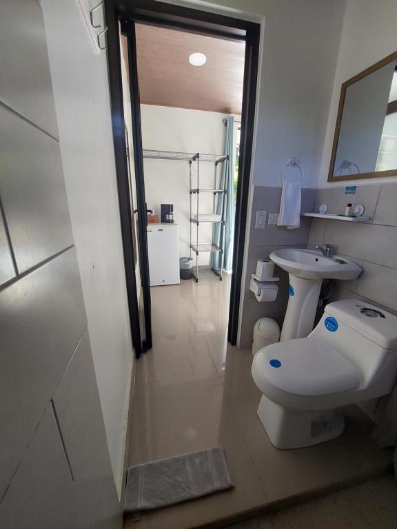 Koupelna v ubytování Hotel Carlota Tamarindo