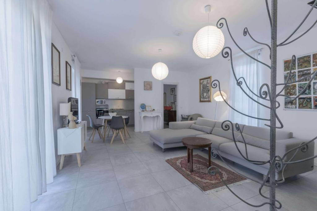 Alba House Malpensa Airport - Casa Con Una Camera Da Letto