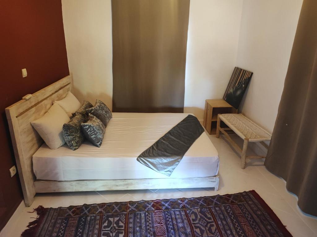 Hôte sahara & spa TADIGHOUST - Double Room With Mountain View