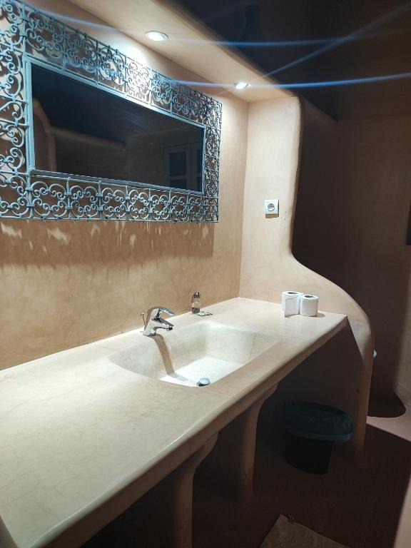 Hôte sahara & spa TADIGHOUST - Double Room