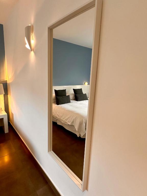 Maison R Boutique - 9