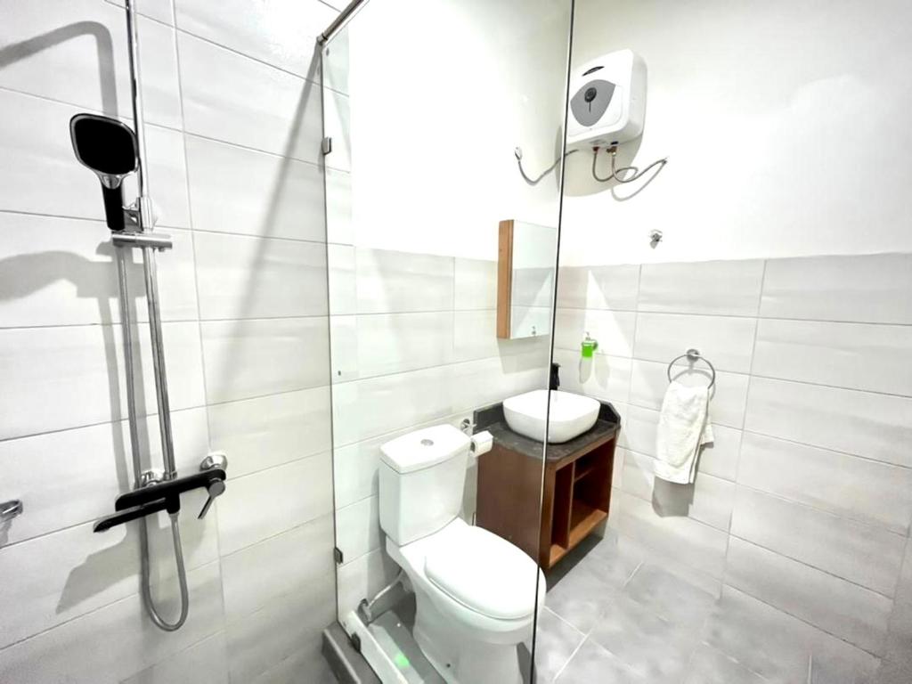 Phòng tắm tại Ryan’s Apartment