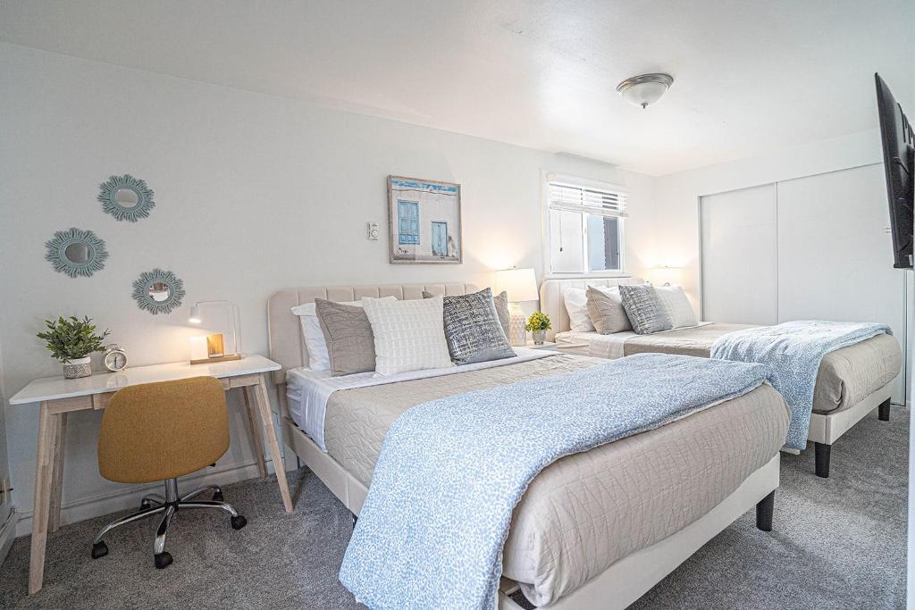Fotografie z fotogalerie ubytování Seaside Serenity 1-BR Apt with peek-a-boo sound views v destinaci Seattle