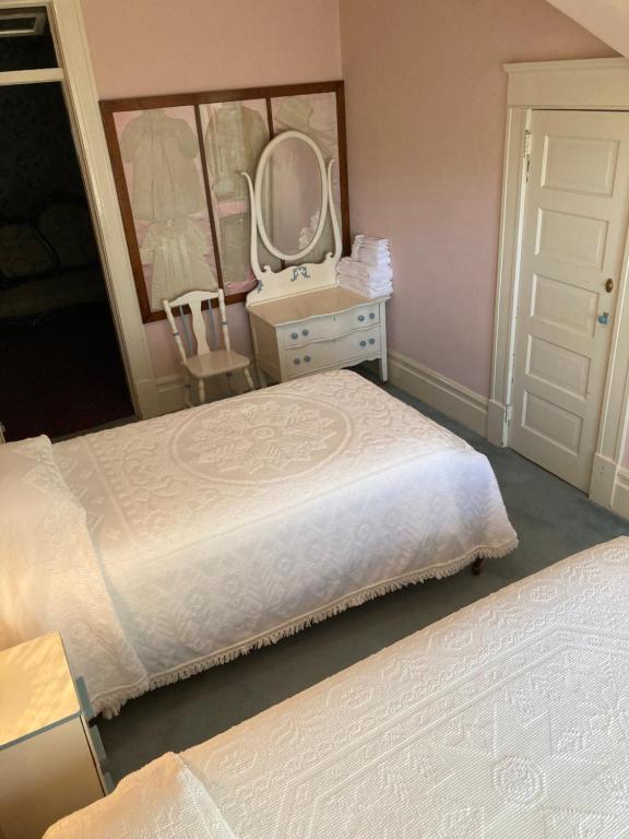 Lodi Hill House - Budget Twin Room