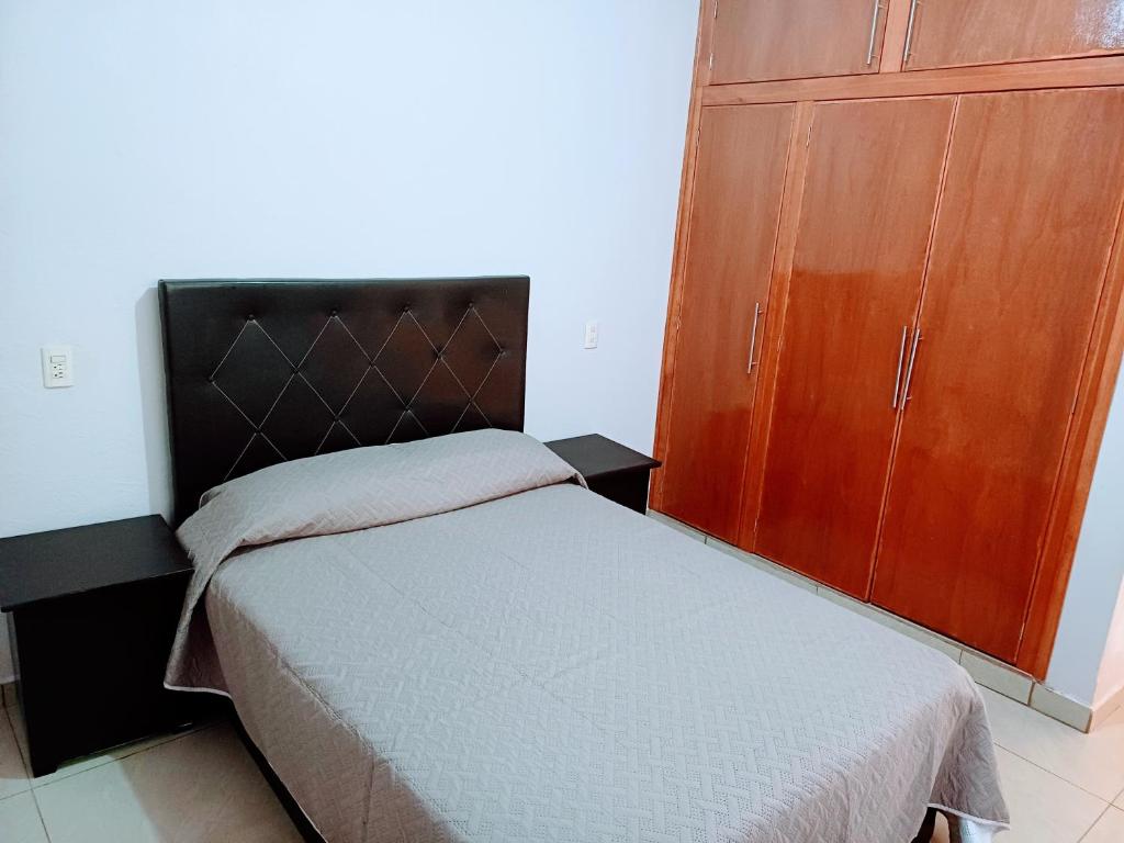 Postel nebo postele na pokoji v ubytování Alojamiento Familiar Varo