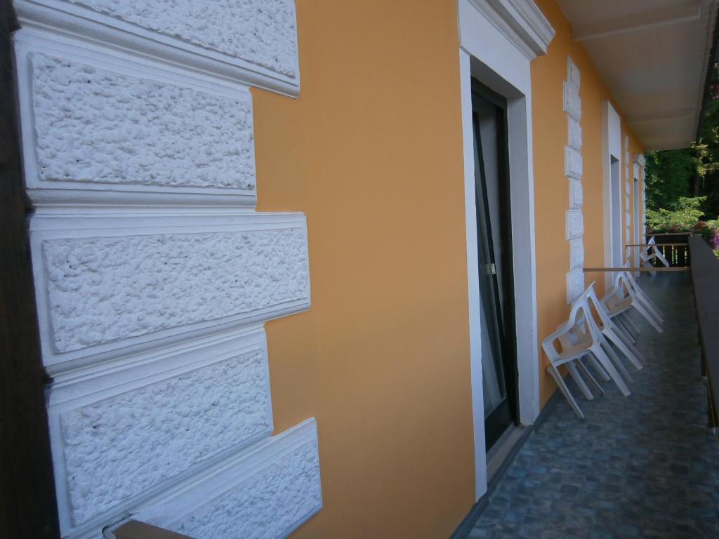 A balcony or terrace at Ferienpension Garni Hubert Rigelnik