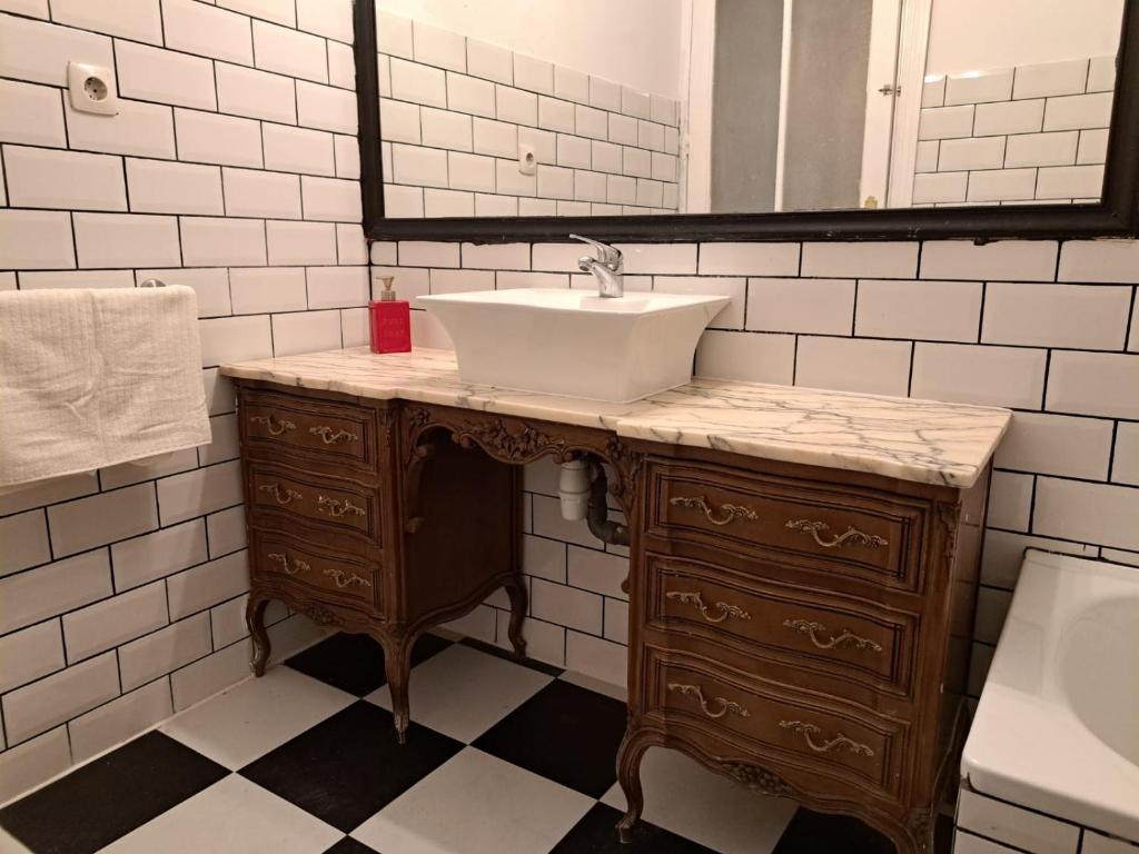 Chueca Modern Apartment - 18