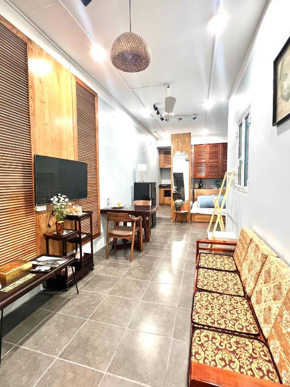 Azalea Apartment - 17