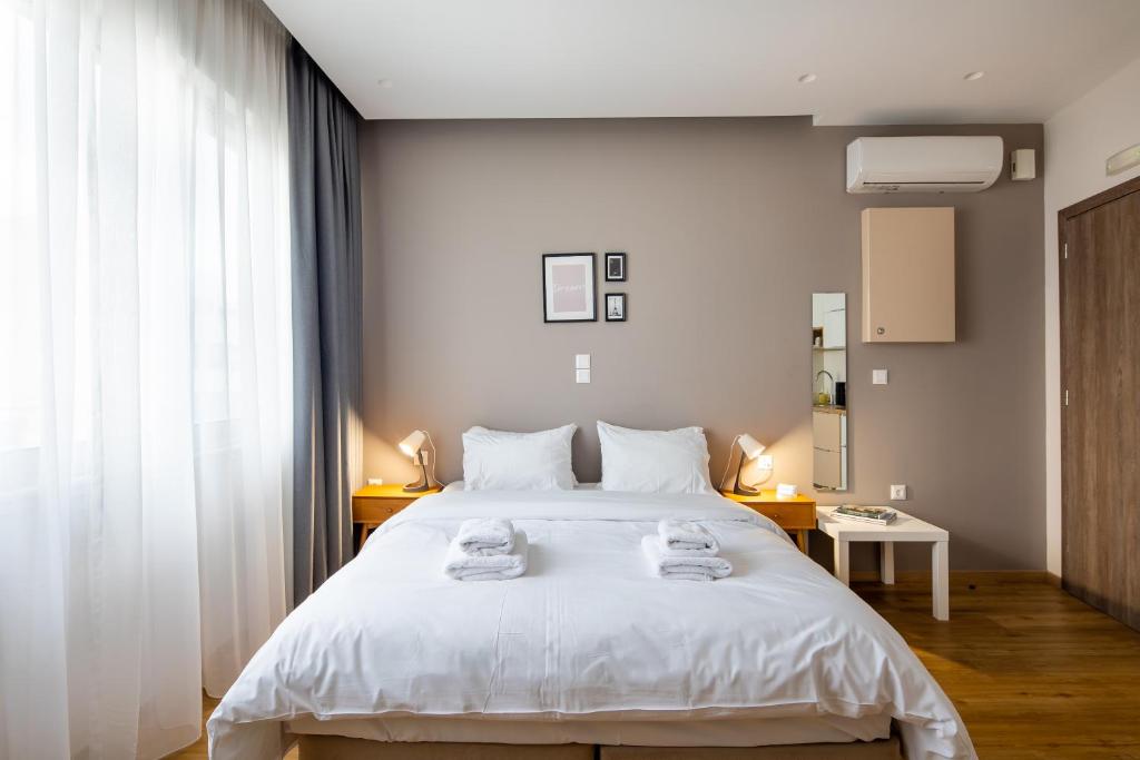 Mood Athens Luxury Apartments and Suites - 