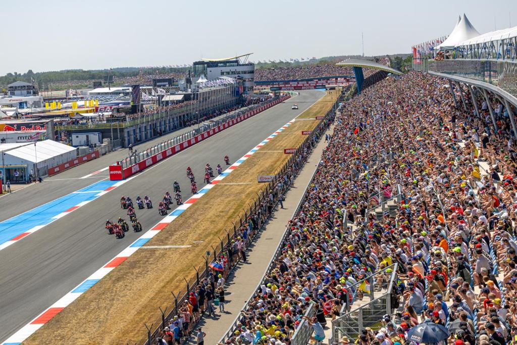 Afbeelding uit fotogalerij van 100 jaar TT Circuit Assen 2025 Glamping incl stroom in Assen
