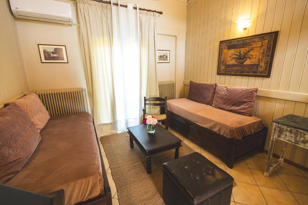 Posezení v ubytování Aphrodite's Inn Kalavrita
