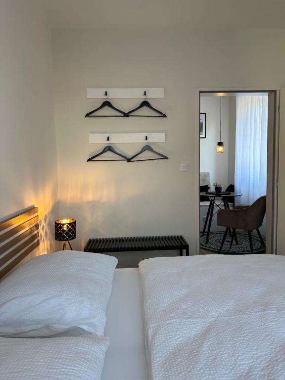 Postel nebo postele na pokoji v ubytování Morava apartmán Uherské Hradiště Šafaříkova 855