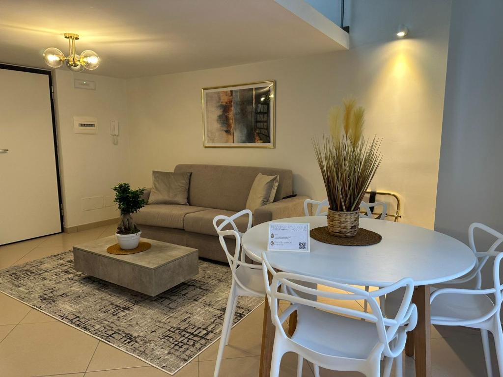 PALAZZOREFICI - Resim 14