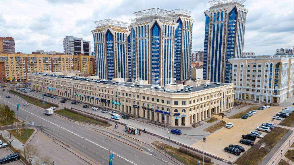 Udsigt til Promyshlennyy eller udsigt til byen taget fra lejligheden