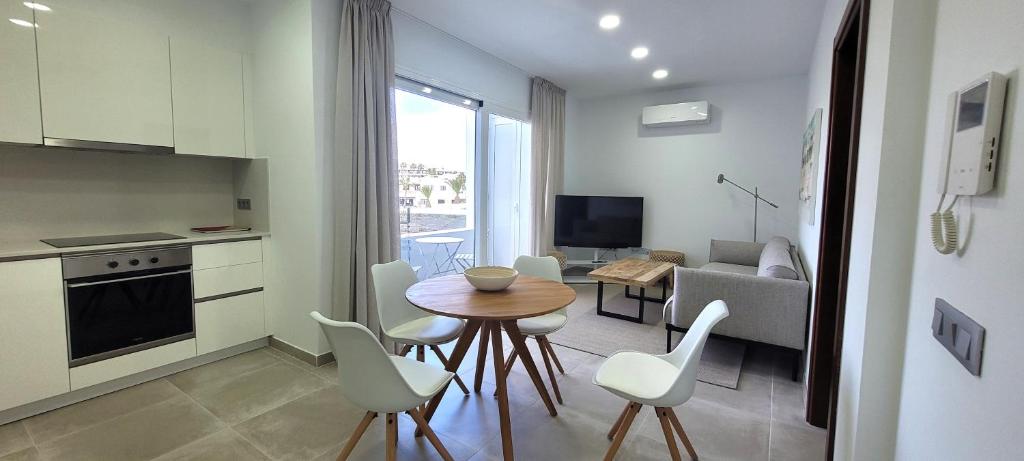 Kuchyň nebo kuchyňský kout v ubytování Sabbia Suites Blue