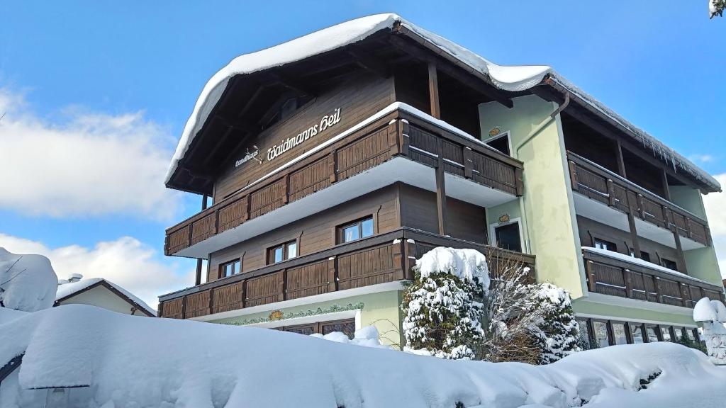Appartements Landhaus Waidmannsheil v zime