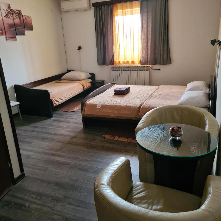 Posteľ alebo postele v izbe v ubytovaní Guesthouse Kod mosta