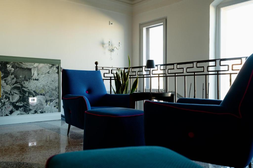 Posezení v ubytování Lo Stemma Luxury Boutique Hotel