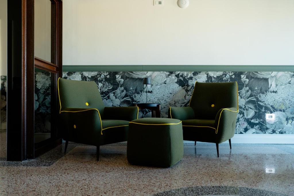Posezení v ubytování Lo Stemma Luxury Boutique Hotel
