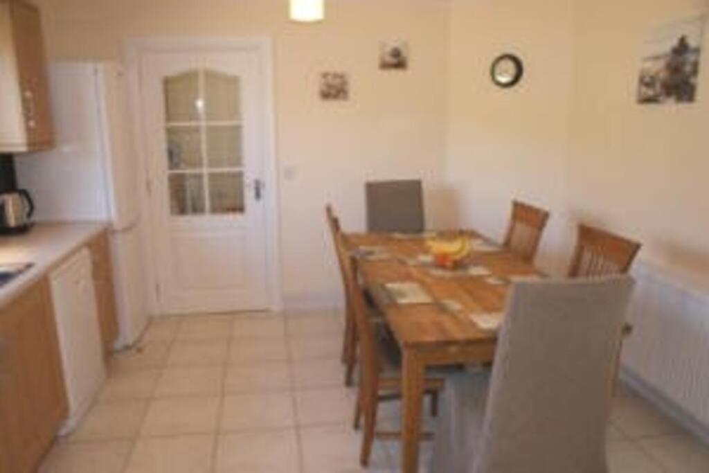 Kuchyň nebo kuchyňský kout v ubytování Glenview Salen