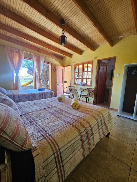 Hostal Casa los Duendes - Triple Room With Private Bathroom