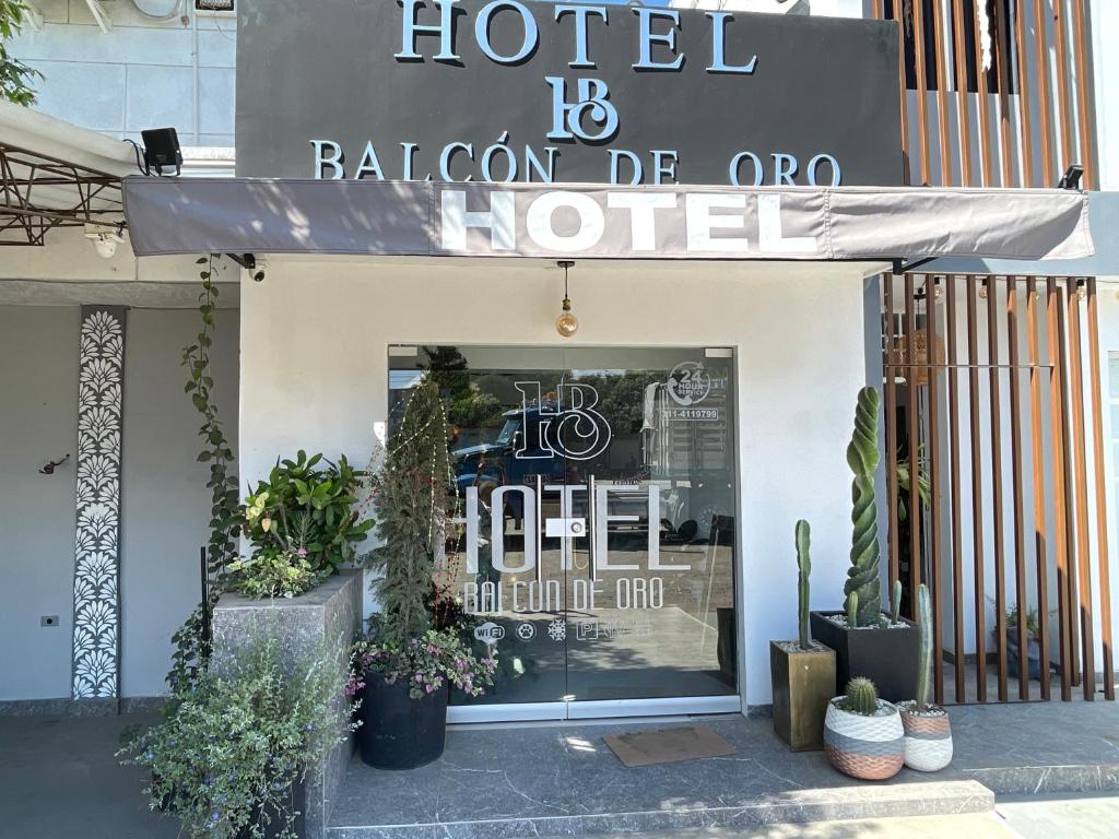 Budova, kde se hotel nachází