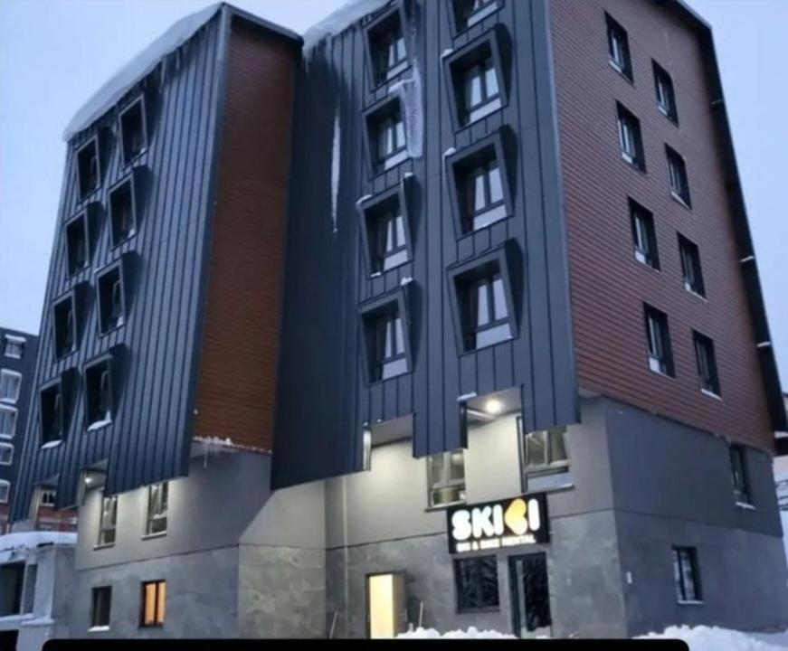 Bangunan di mana terletaknya apartmen