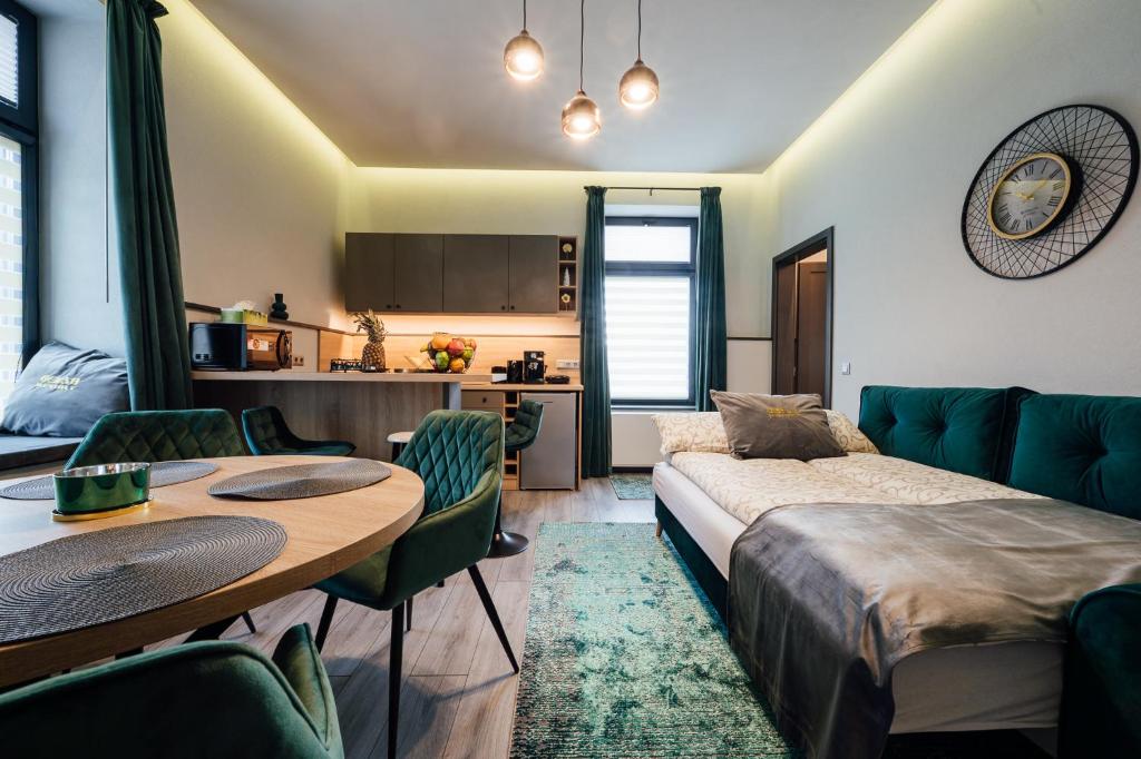 Postel nebo postele na pokoji v ubytování Gerab Resort