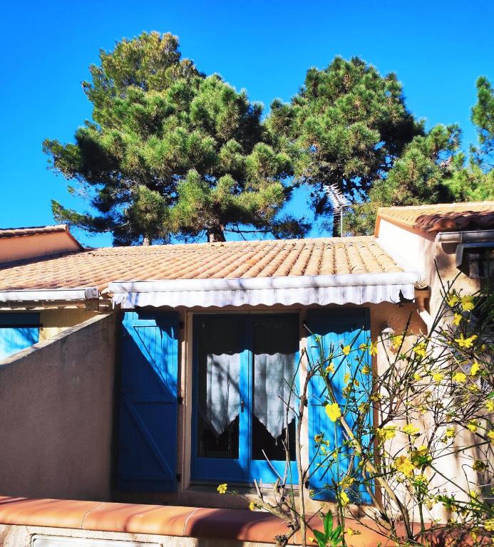 Photo de la galerie de l'établissement Maison 6 couchages , barbecue Clim , terrasse à 200m plage, à Sainte-Marie-la-Mer