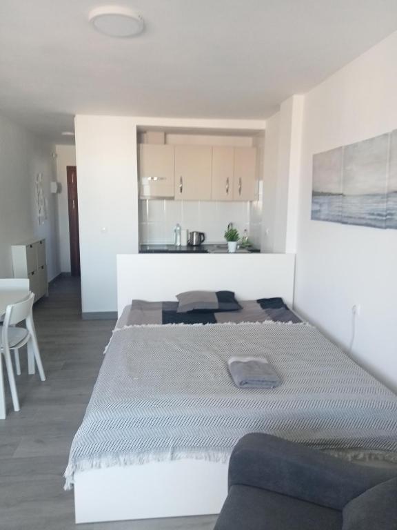 Kuchyňa alebo kuchynka v ubytovaní Sea view in Fuengirola