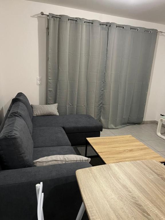 Résidence neuve le K 10 mn gare, parking , tram - 5