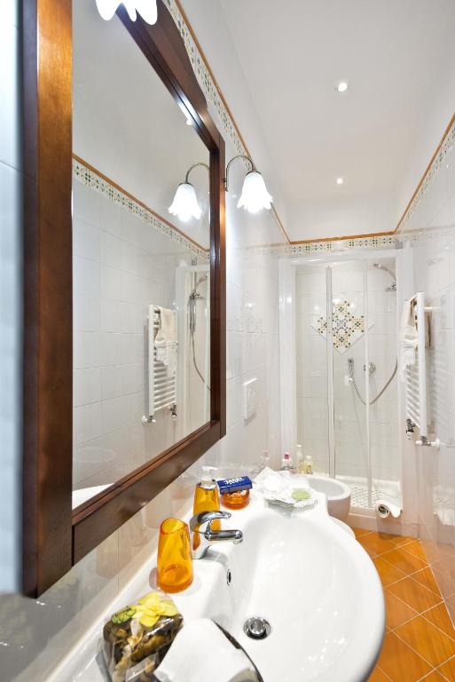 Etere in Prati Rooms - 11