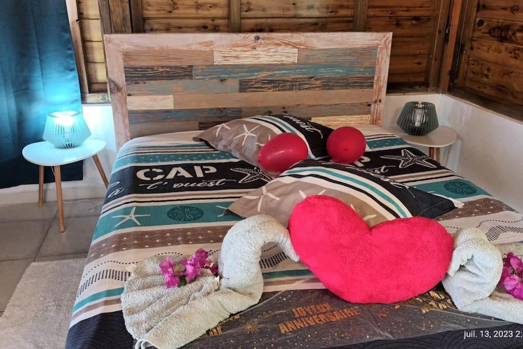 Postel nebo postele na pokoji v ubytování Villa Anse Maurice et SPA