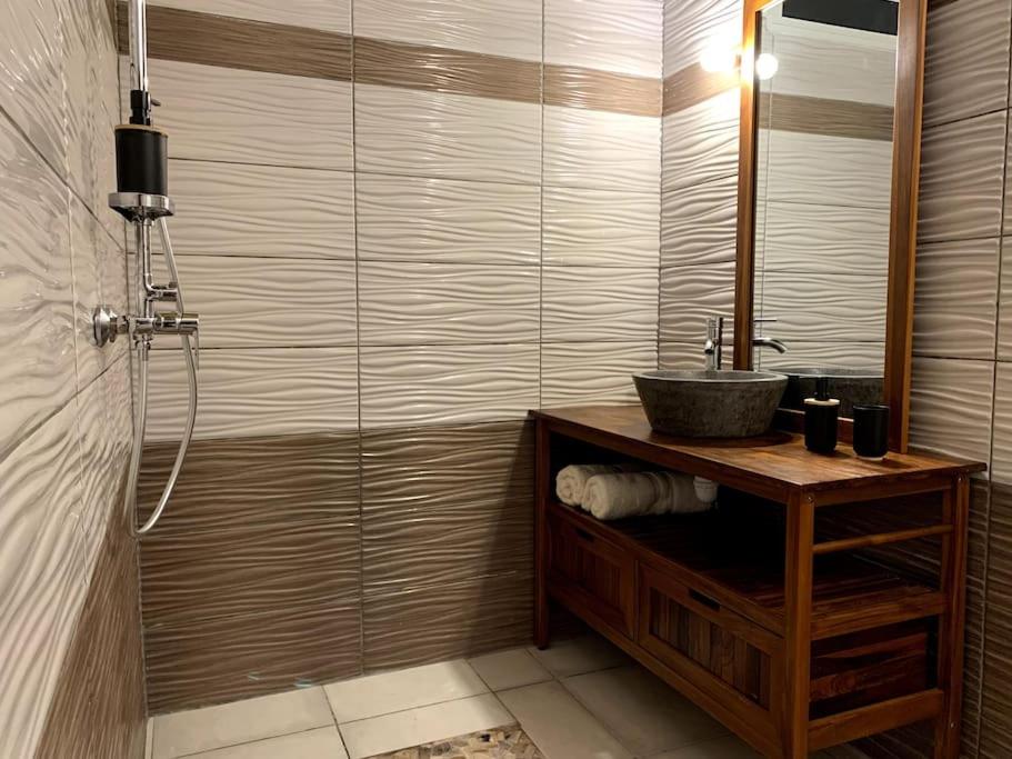 Koupelna v ubytování Villa Anse Maurice et SPA