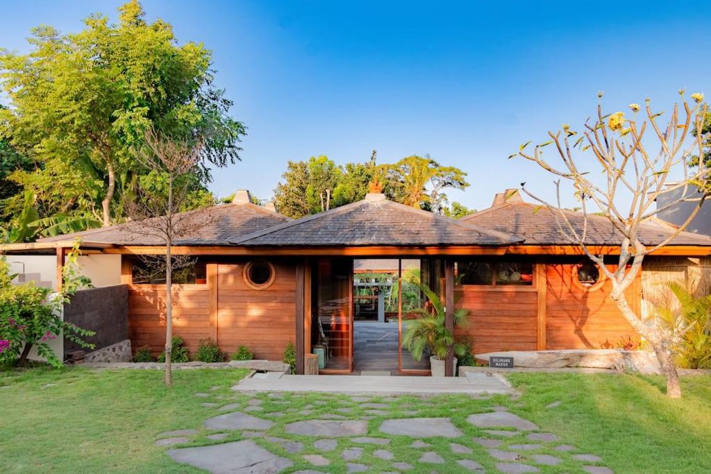 Villa de charme en bois précieux à Pererenan, Munggu (aktualizované ...