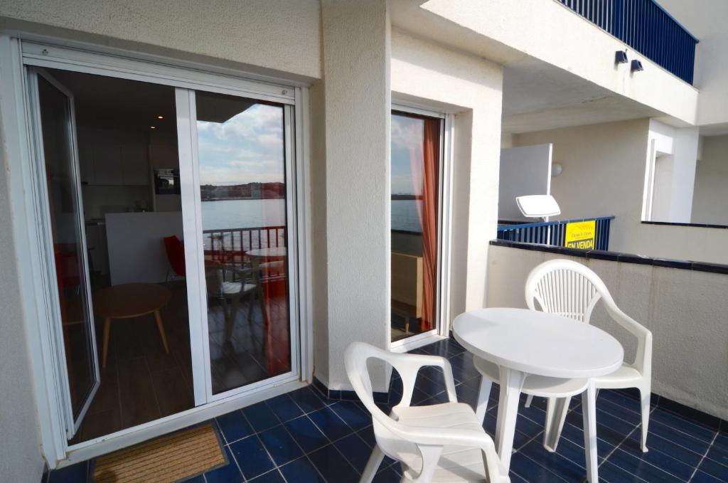 Balkón alebo terasa v ubytovaní Passeig Del Mar - apartamentos primera linea