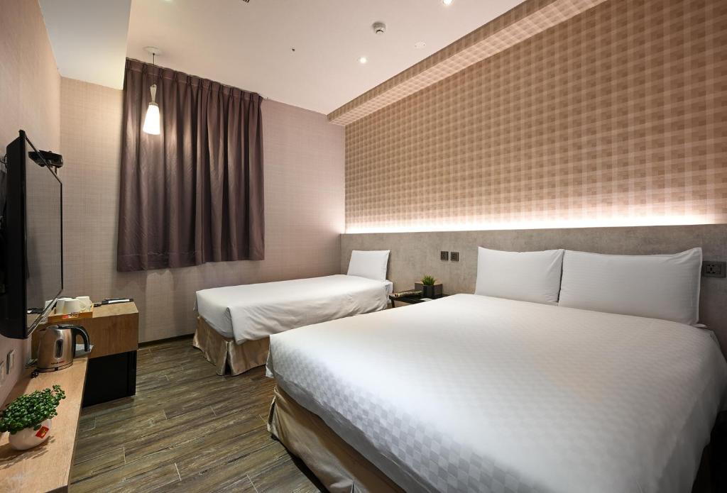 綺樂文旅 桃園館 Le Room Hotel Taoyuan - Deluxe Driepersoonskamer