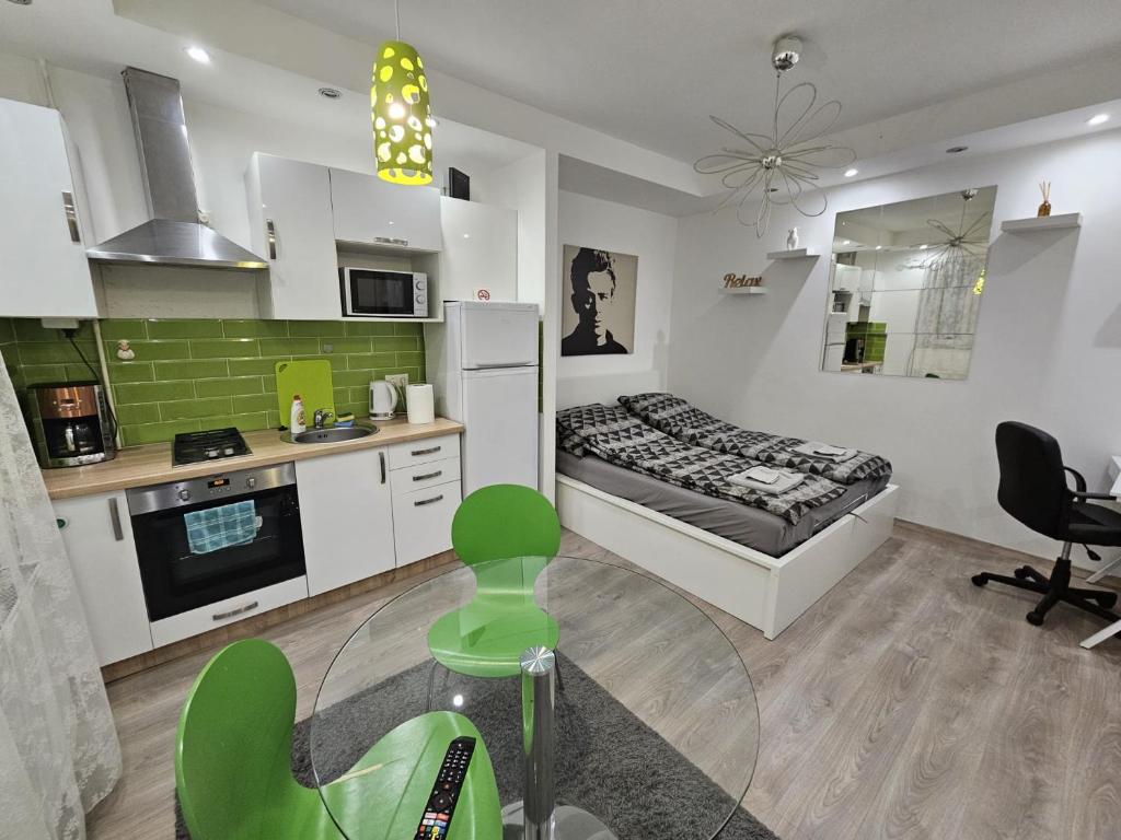 Smart studio in the heart of Budapest 1132 Budapest, 19 Kresz Géza utca kép - 1